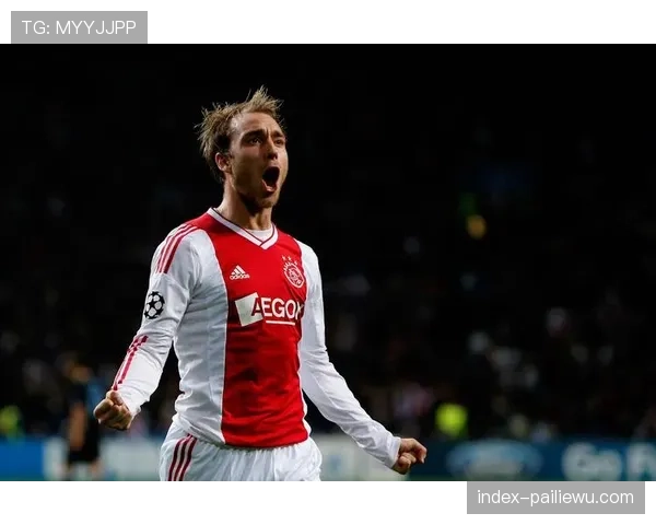 阿贾克斯青训体系培养理念 全攻全守足球哲学延续